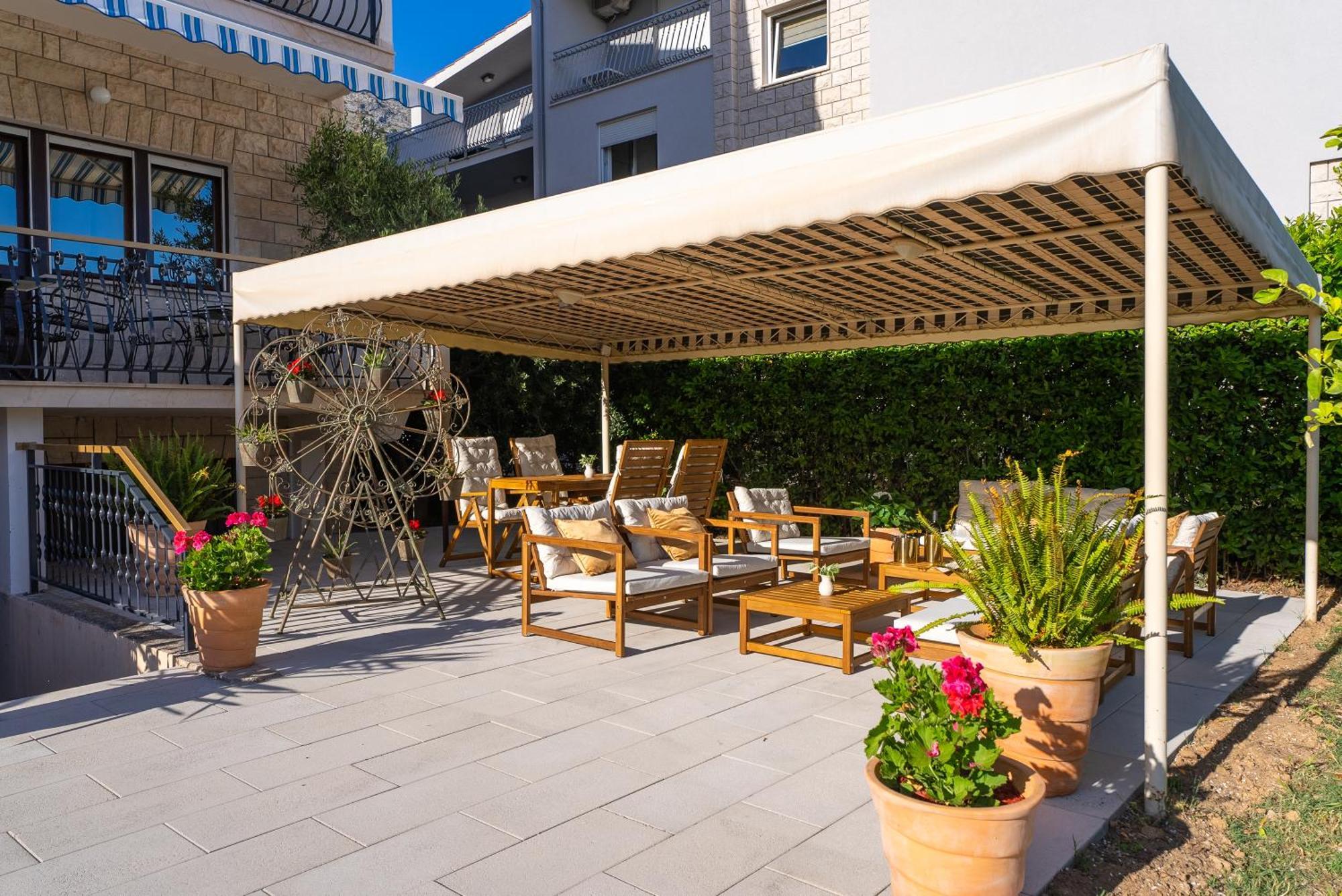 Storge Boutique Bed & Breakfast Omis Exterior photo